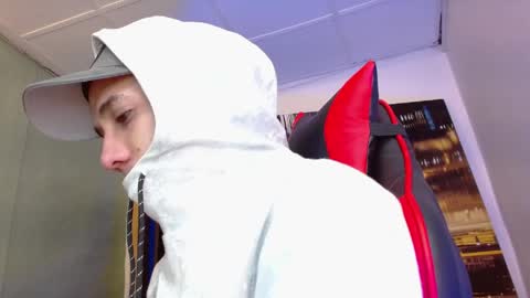 alexgiraldo__ online show from 05.22.26