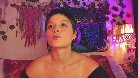 Snapshot of alexiafisher_ chatting on 05.12.26 Alex online show from 05.12.26