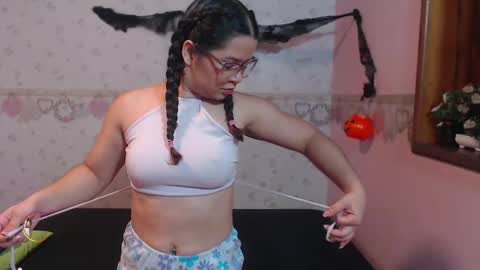 Alexia online show from 10.20.25