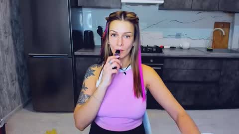 Alexia online show from 02.19.25