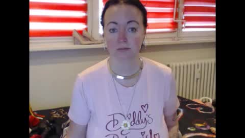 Snapshot of alexie33 chatting on 02.12.26 alexie33 online show from 02.12.26