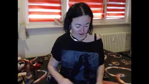 Snapshot of alexie33 chatting on 02.24.26 alexie33 online show from 02.24.26