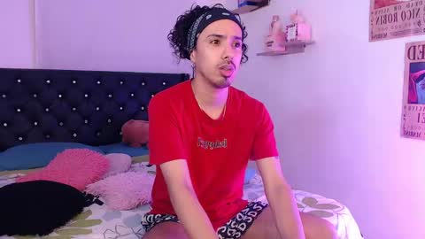 Snapshot of alexis21_ chatting on 03.04.25 Alexis online show from 03.04.25