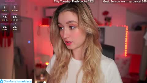 Alexis Texas online show from 11.18.25