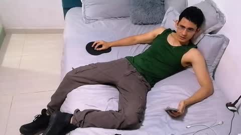 Alexis online show from 10.25.25