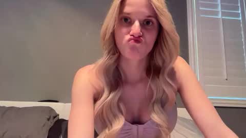 alexispaige06 online show from 01.14.26