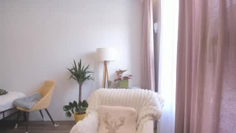 Snapshot of alexisweets chatting on 03.21.26 Sosweetcherry online show from 03.21.26