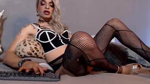 Alexjhonsson online show from 04.20.26