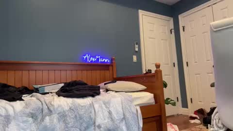 Alex Mann online show from 03.04.25