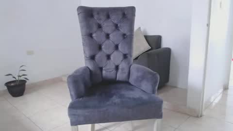 Maximuss online show from 12.24.24