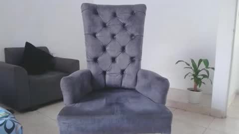 Maximuss online show from 11.30.25