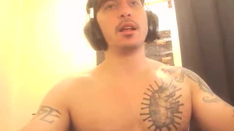 Snapshot of alexopenmind21 chatting on 11.12.25 Alexxx online show from 11.12.25