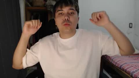 Snapshot of alexriversx chatting on 03.10.26 Alexander online show from 03.10.26