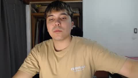 Snapshot of alexriversx chatting on 03.11.26 Alexander online show from 03.11.26