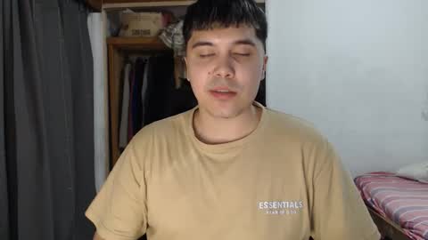 Snapshot of alexriversx chatting on 03.27.26 Alexander online show from 03.27.26