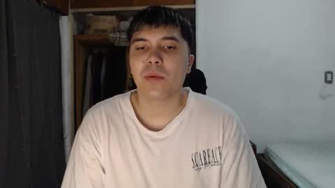 Snapshot of alexriversx chatting on 04.04.26 Alexander online show from 04.04.26