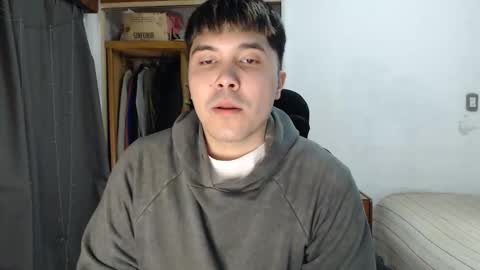 Snapshot of alexriversx chatting on 04.05.26 Alexander online show from 04.05.26