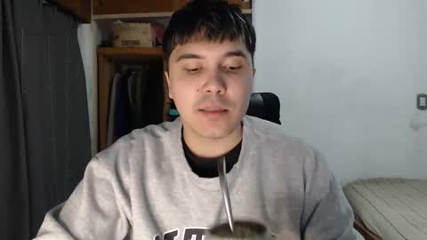 Snapshot of alexriversx chatting on 04.07.26 Alexander online show from 04.07.26