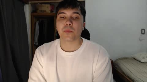 Snapshot of alexriversx chatting on 04.08.26 Alexander online show from 04.08.26