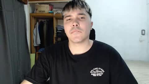 Snapshot of alexriversx chatting on 04.14.26 Alexander online show from 04.14.26