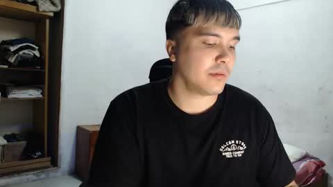 Snapshot of alexriversx chatting on 04.22.26 Alexander online show from 04.22.26