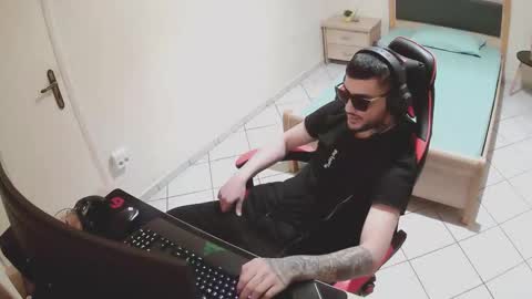 alexthepro00 online show from 10.07.25