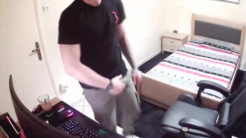 alexthepro00 online show from 04.22.26