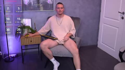 Snapshot of alexwildexx chatting on 07.08.26 Alex online show from 07.08.26