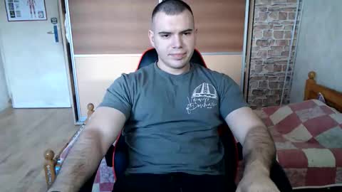 Snapshot of alexxgorilla chatting on 02.22.26 alexxgorilla online show from 02.22.26
