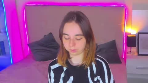 AlexxisSky online show from 12.19.24