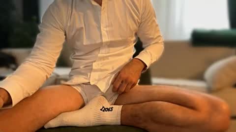 alfadreamer0011 online show from 11.10.25