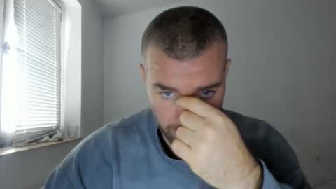 alfiesolomons87 online show from 11.29.25