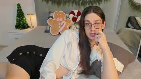 Alfreda online show from 12.20.25