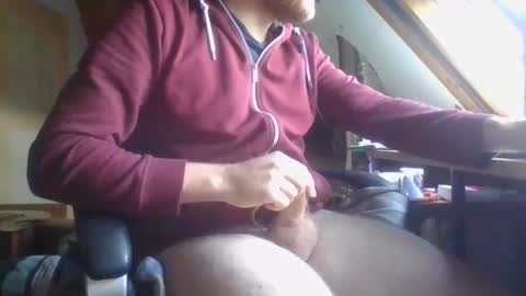 Snapshot of alfredosred123 chatting on 11.17.25 Alfredo Ginger huge cock online show from 11.17.25
