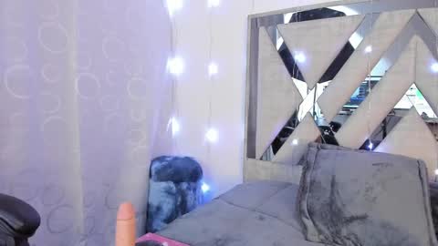 Snapshot of alfresii_rivera chatting on 03.11.25 Carolina Join The Fan Club online show from 03.11.25