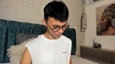 Snapshot of alhan_twink chatting on 06.09.26 ALHAN online show from 06.09.26