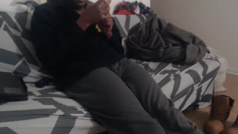 Snapshot of aliasallday chatting on 01.15.25 Alias online show from 01.15.25