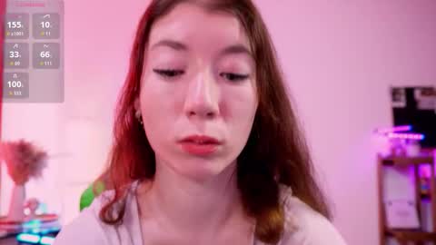 Snapshot of alicaslim chatting on 02.14.26 alicaslim online show from 02.14.26