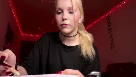 Alice online show from 04.15.26