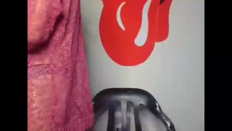 Snapshot of alice14cullen chatting on 01.11.25 alice online show from 01.11.25