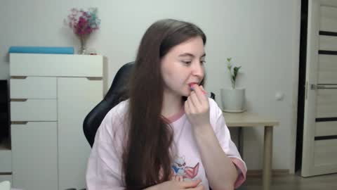 Alice online show from 11.03.25