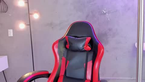 Snapshot of alice__susan chatting on 03.10.26 Alice Susan online show from 03.10.26