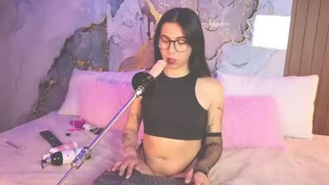 Mey online show from 06.21.26