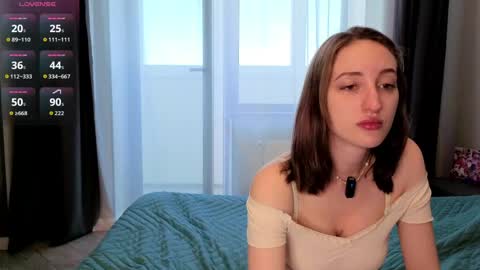 Snapshot of alice_in_chaturland_ chatting on 06.05.26 Alice online show from 06.05.26