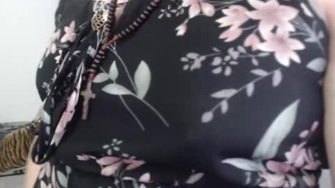 Alicia Aldara online show from 02.22.26