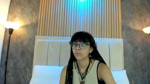 Snapshot of alice_rossi4 chatting on 05.11.26 alice_rossi4 online show from 05.11.26