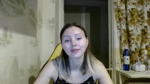 Snapshot of alice_smiles chatting on 03.01.26 Alice smiles online show from 03.01.26