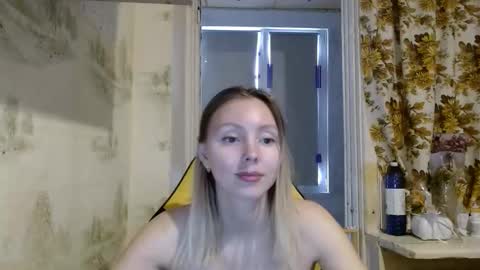 Snapshot of alice_smiles chatting on 03.21.26 Alice smiles online show from 03.21.26