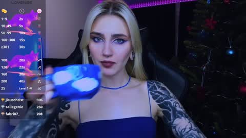 Snapshot of alice_specter chatting on 01.06.25 Alice online show from 01.06.25