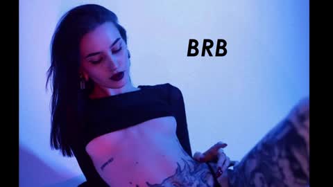 Snapshot of alice_specter chatting on 01.12.25 Alice online show from 01.12.25